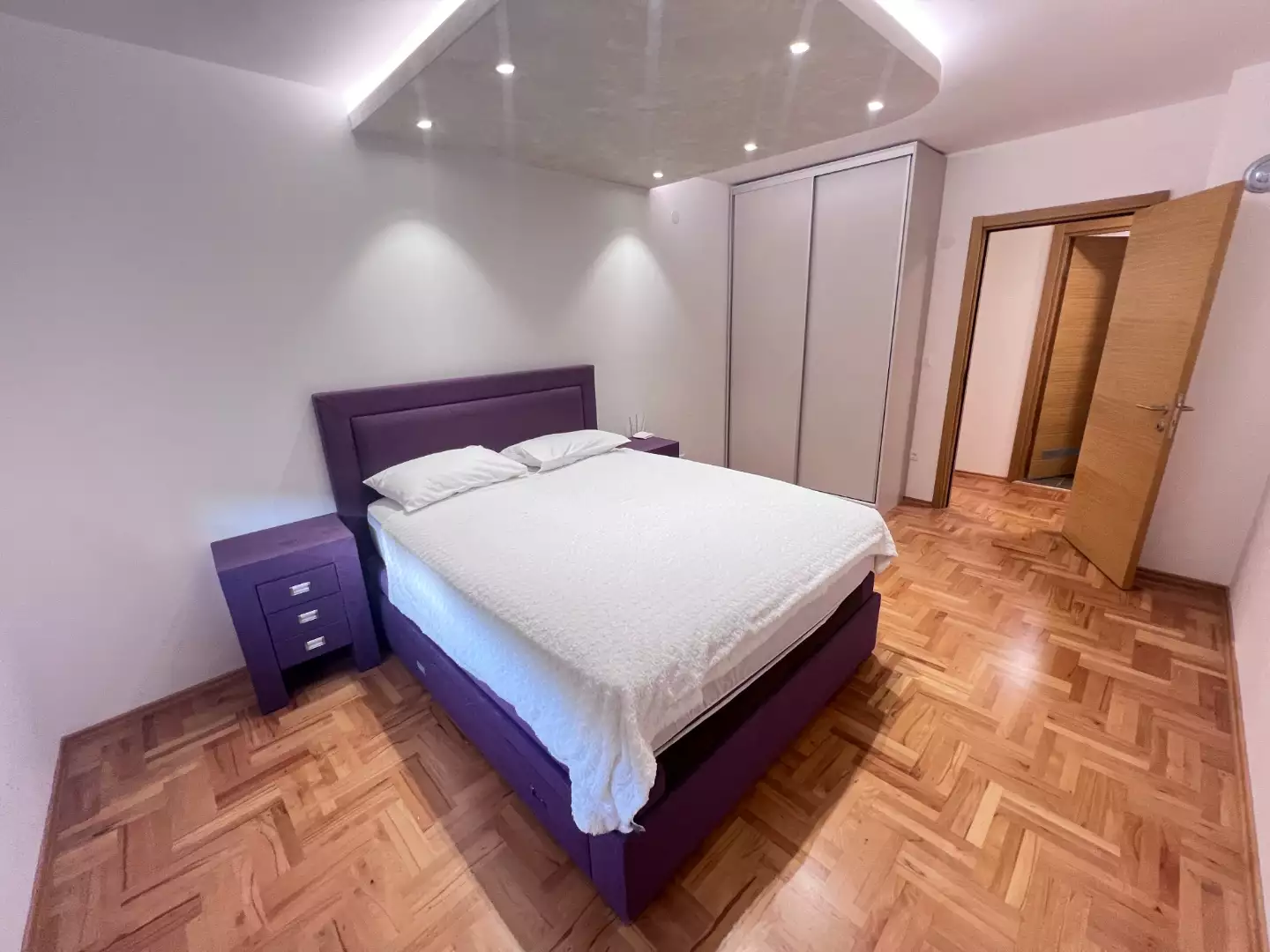 Flat 73m² in Montenegro, Budva. Priced at 169900€ rent photo-6