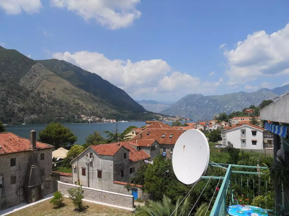 Flat 72m² in Montenegro, Dobrota. Priced at 179900€ rent photo-5