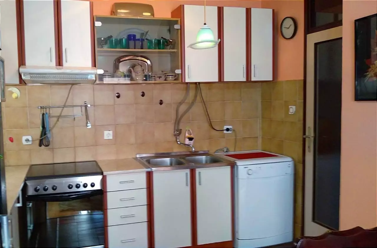 Flat 72m² in Montenegro, Dobrota. Priced at 179900€ rent photo-28