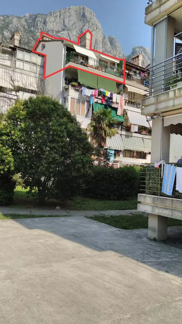 Flat 72m² in Montenegro, Dobrota. Priced at 179900€ rent photo-32