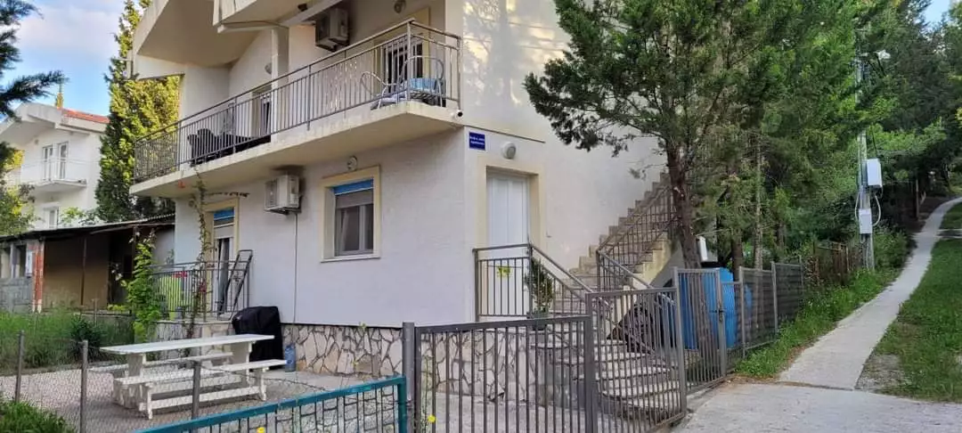 House 130m² in Montenegro, Sutomore. Priced at 170000€ rent photo-1