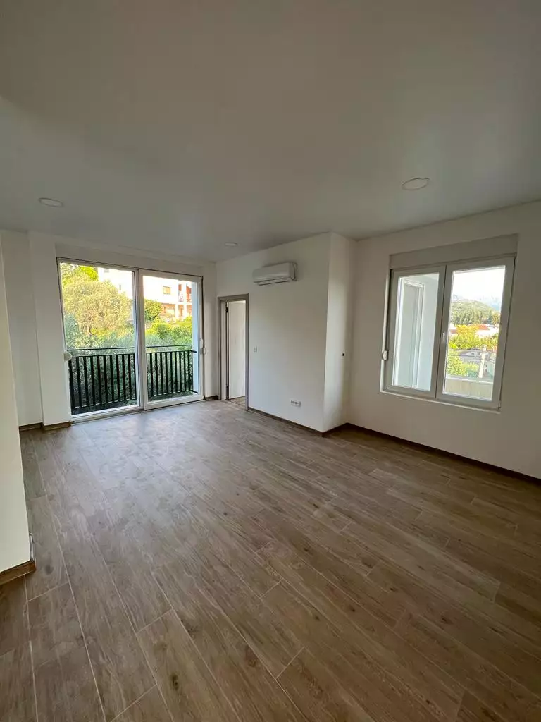 Flat 43m² in Montenegro, Tivat. Priced at 163400€ rent photo-3