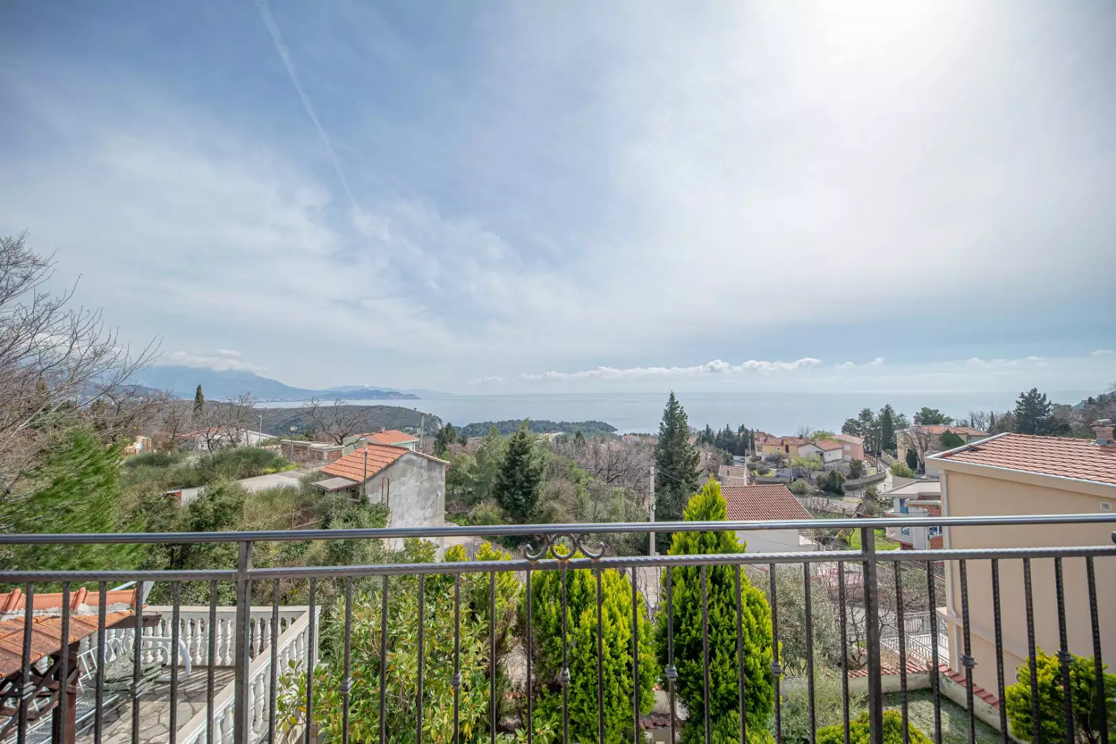 House 250m² in Montenegro, Sutomore. Priced at 345000€ rent photo-3