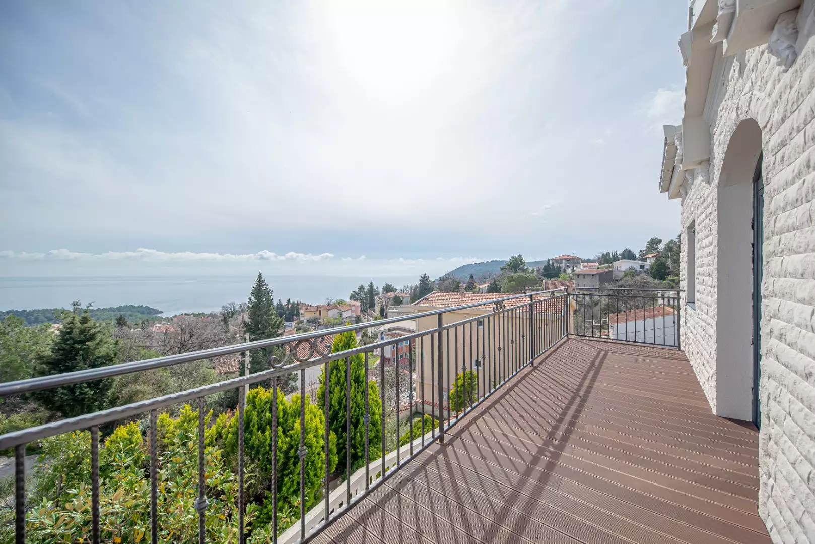 House 250m² in Montenegro, Sutomore. Priced at 345000€ rent photo-5
