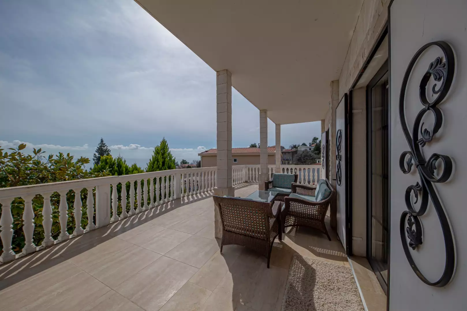 House 250m² in Montenegro, Sutomore. Priced at 345000€ rent photo-16