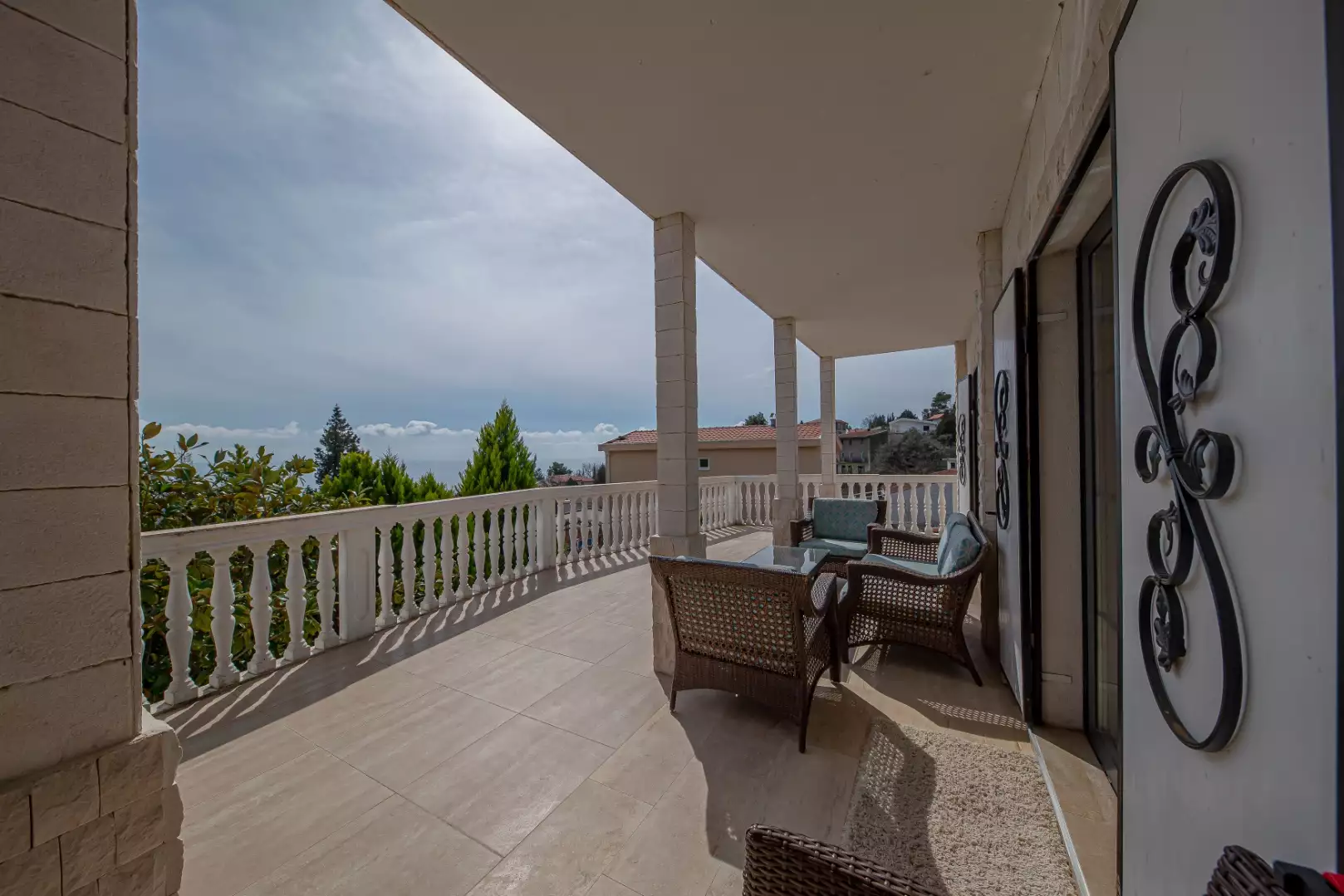 House 250m² in Montenegro, Sutomore. Priced at 345000€ rent photo-18