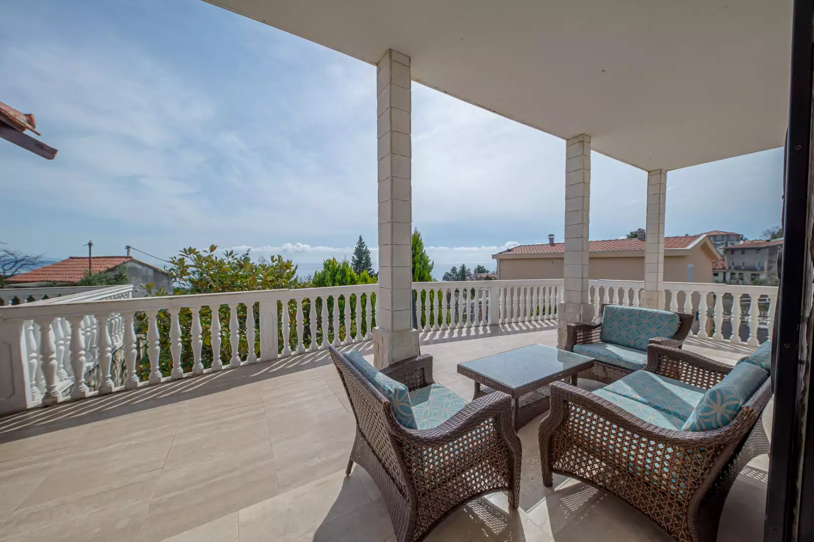 House 250m² in Montenegro, Sutomore. Priced at 345000€ rent photo-26