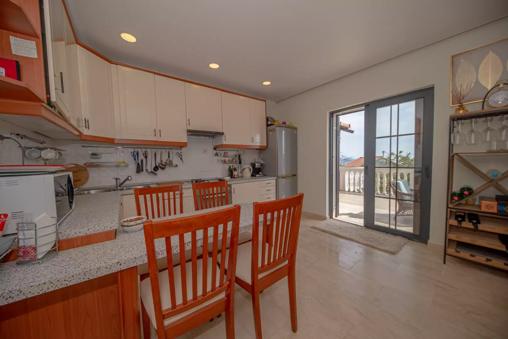 House 250m² in Montenegro, Sutomore. Priced at 345000€ rent photo-27