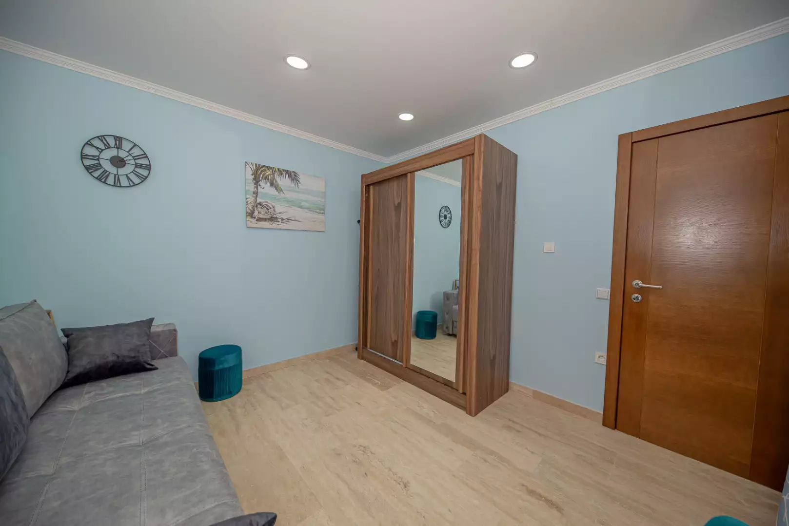 House 250m² in Montenegro, Sutomore. Priced at 345000€ rent photo-49
