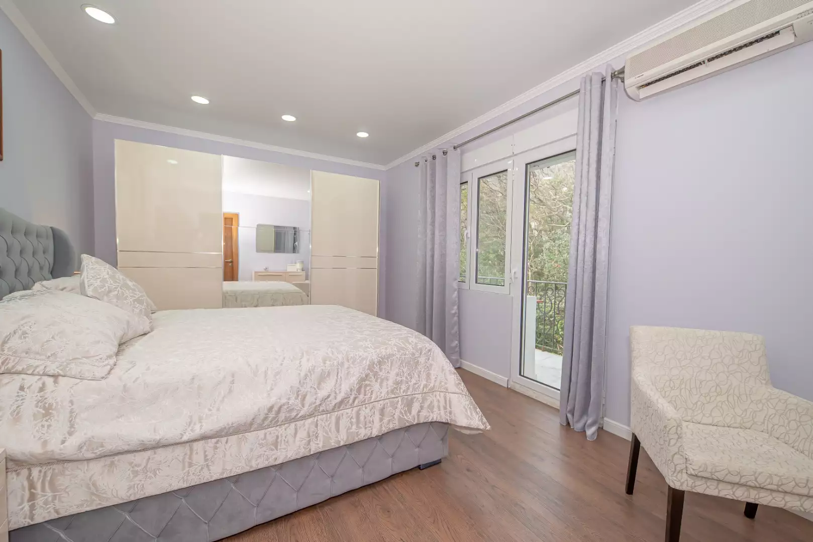 House 250m² in Montenegro, Sutomore. Priced at 345000€ rent photo-70