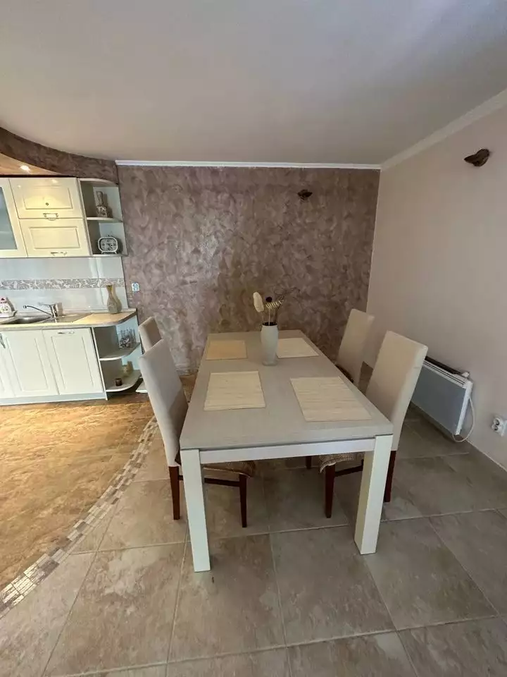 House 272m² in Montenegro, Stoliv. Priced at 569000€ rent photo-4
