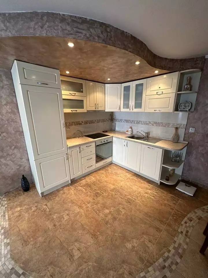 House 272m² in Montenegro, Stoliv. Priced at 569000€ rent photo-8