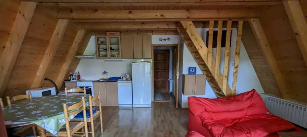 House 140m² in Montenegro, Zabljak. Priced at 140000€ rent photo-3