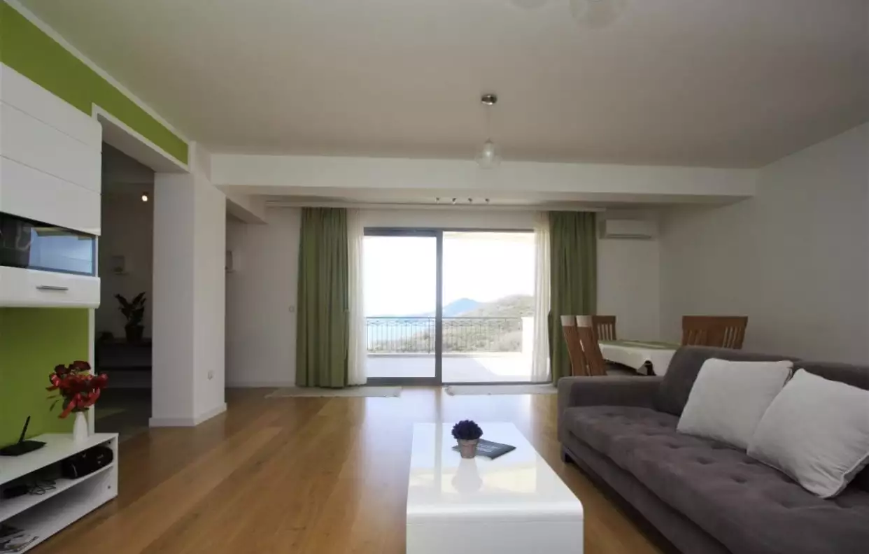 Flat 121m² in Montenegro, Przno. Priced at 299000€ rent photo-1