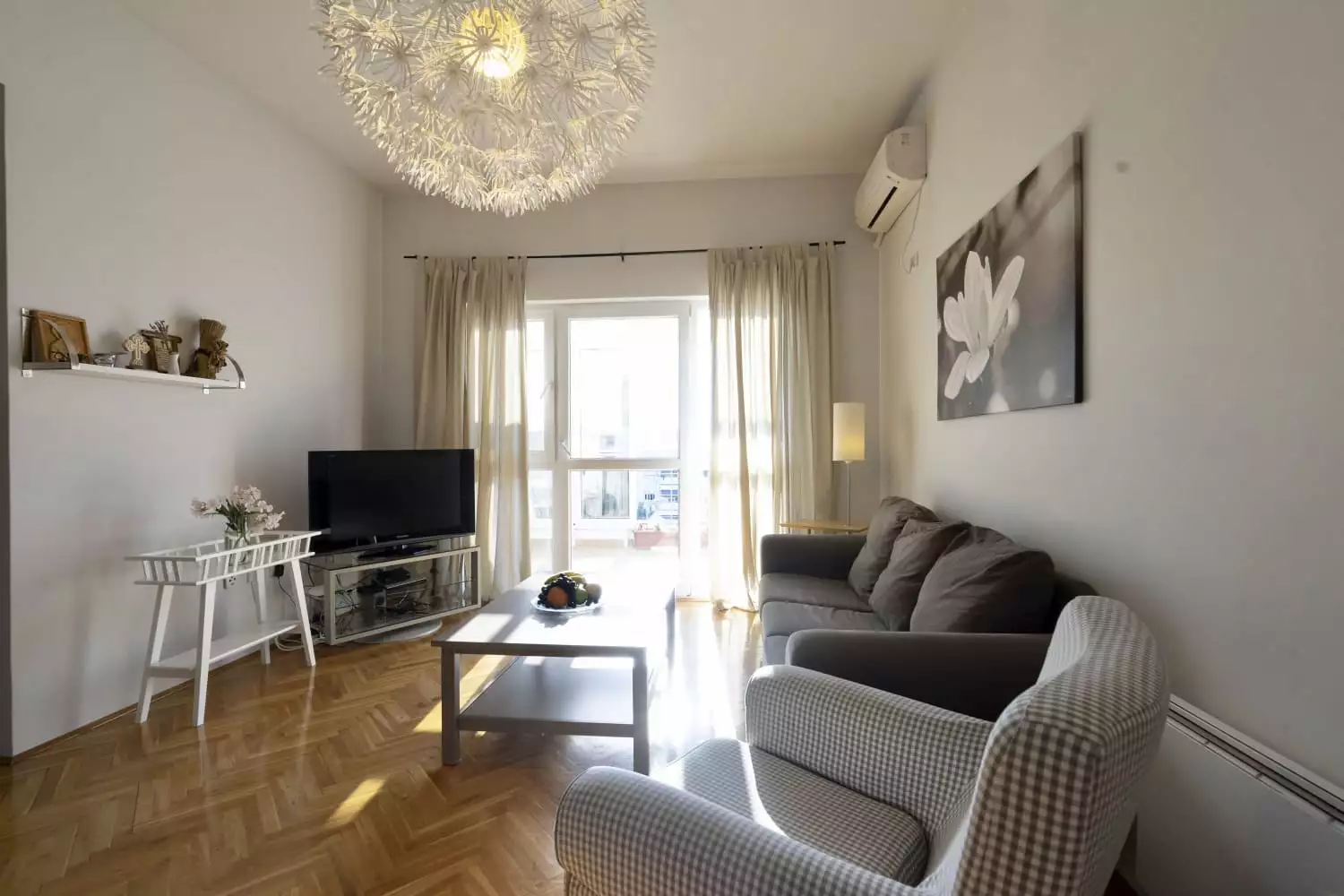 Flat 103m² in Montenegro, Bar. Priced at 250000€ rent photo-1