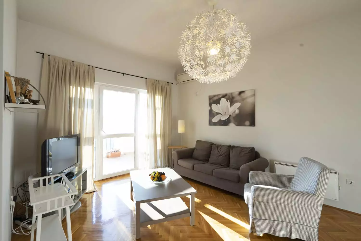 Flat 103m² in Montenegro, Bar. Priced at 250000€ rent photo-12