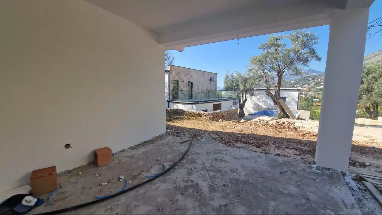 Villa 174m² in Montenegro, Bar. Priced at 260000€ rent photo-8