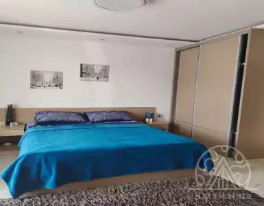 Buy in Spain for 66000€