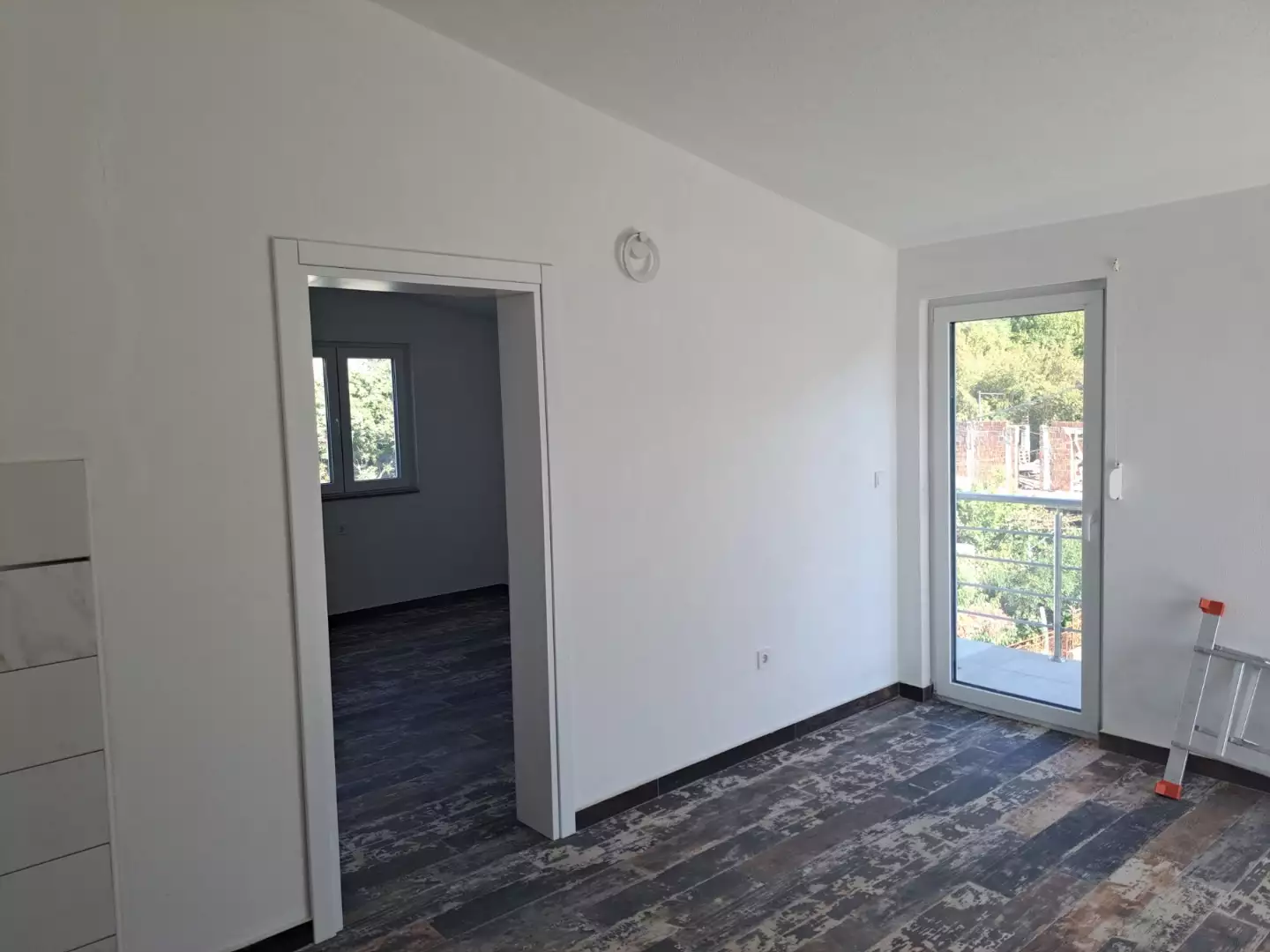 House 340m² in Montenegro, Sutomore. Priced at 420000€ rent photo-16