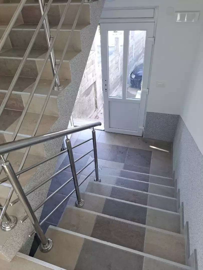 House 340m² in Montenegro, Sutomore. Priced at 420000€ rent photo-18