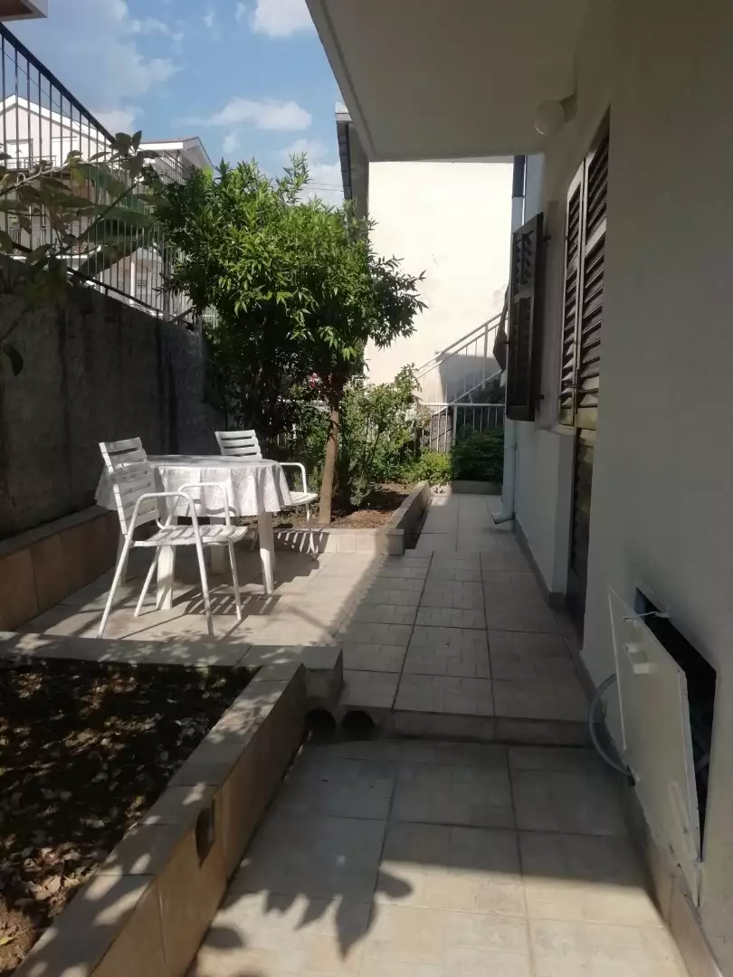 Flat 30m² in Montenegro, Igalo. Priced at 90000€ rent photo-7