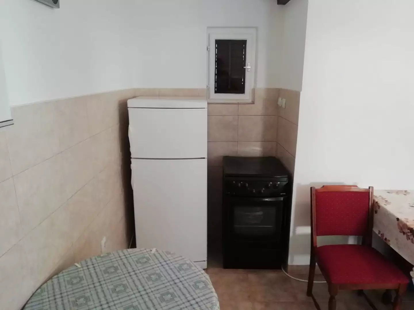 Flat 30m² in Montenegro, Igalo. Priced at 90000€ rent photo-10