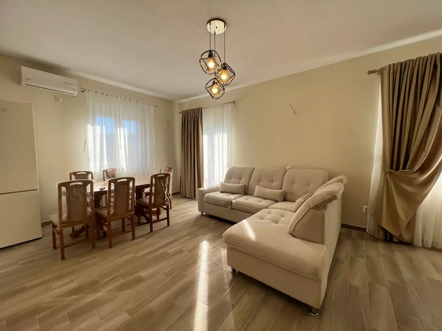 House 180m² in Montenegro, Bar. Priced at 300000€ rent photo-1