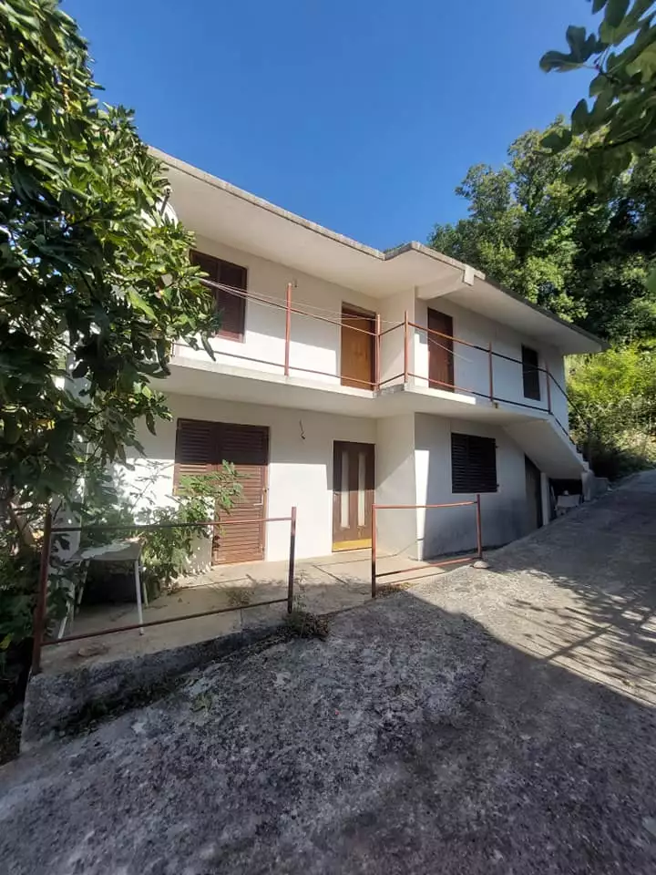 House 100m² in Montenegro, Sutomore. Priced at 74000€ rent photo-2