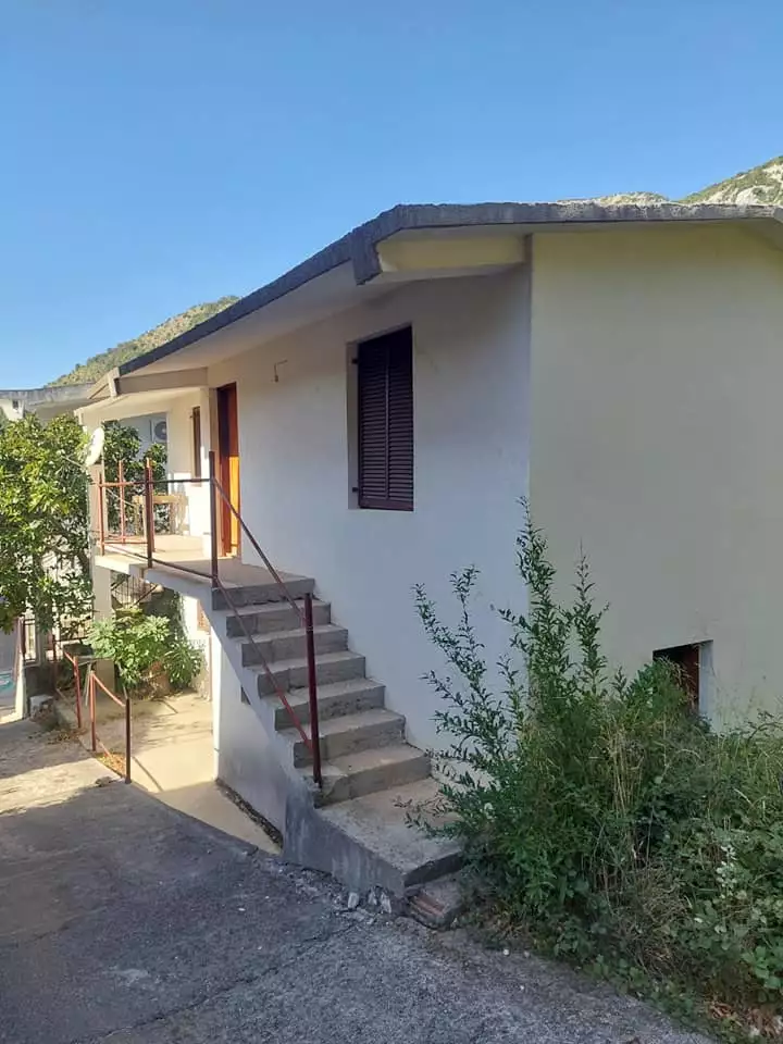 House 100m² in Montenegro, Sutomore. Priced at 74000€ rent photo-3