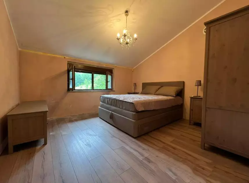 Villa 440m² in Montenegro, Lake Skadar. Priced at 320000€ rent photo-6