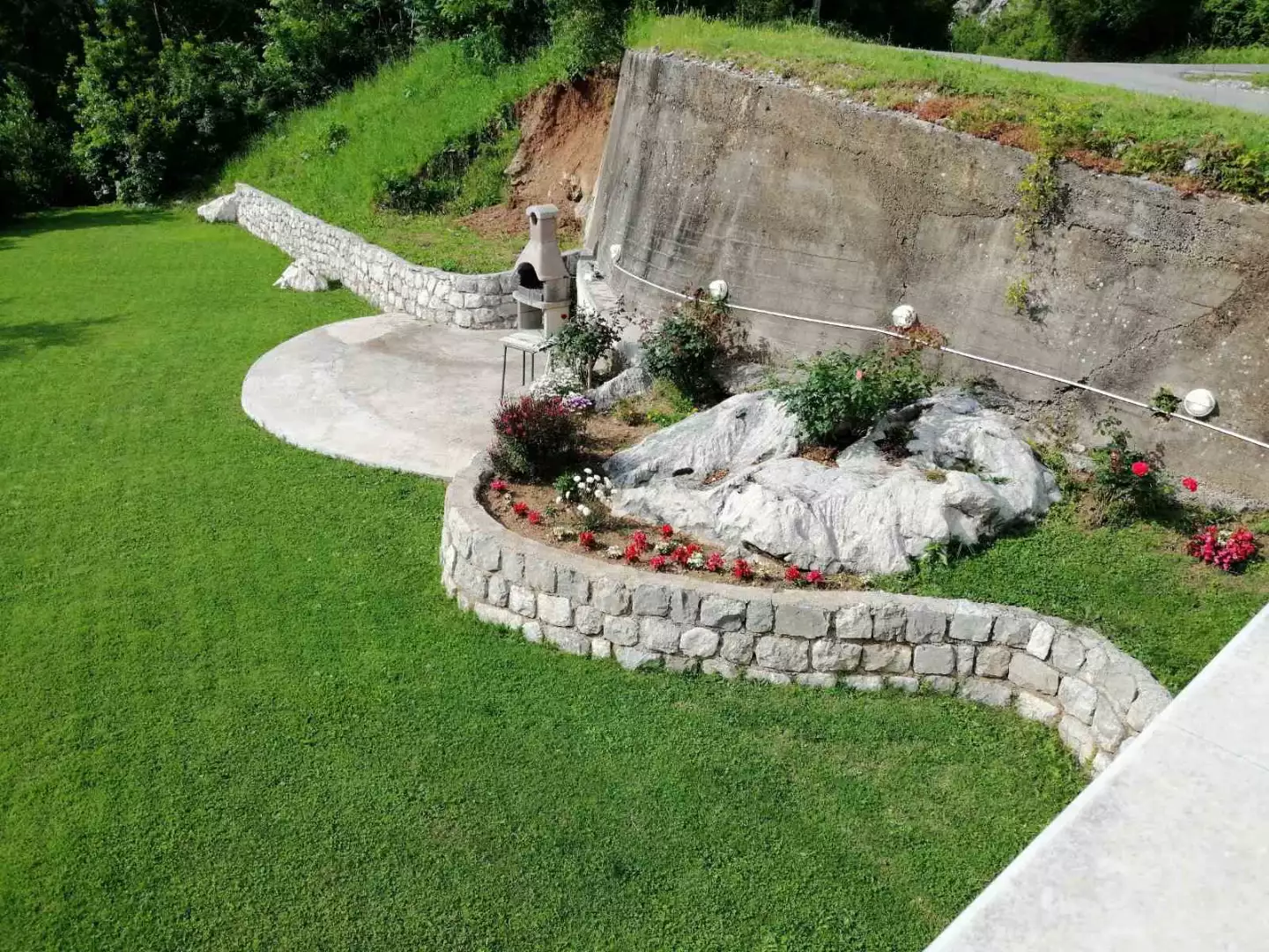 House 108m² in Montenegro, Skaljari. Priced at 500000€ rent photo-2