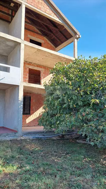Townhouse 240m² in Montenegro, Bar. Priced at 130000€ rent photo-1