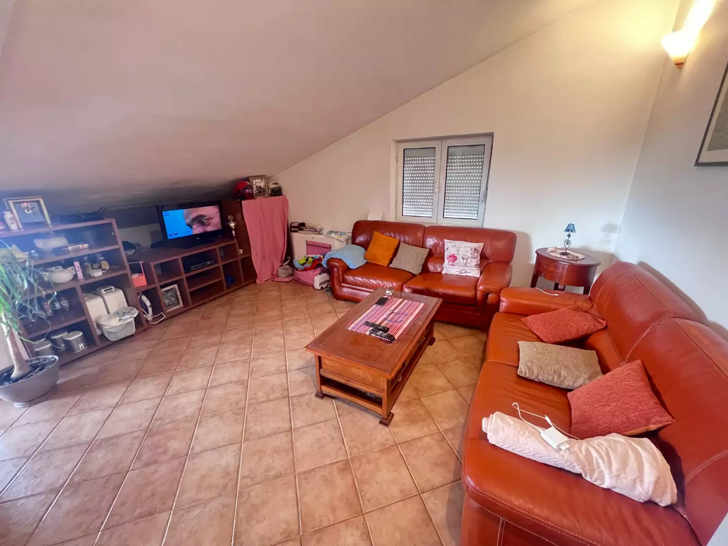 Flat 100m² in Montenegro, Budva. Priced at 149900€ rent photo-2