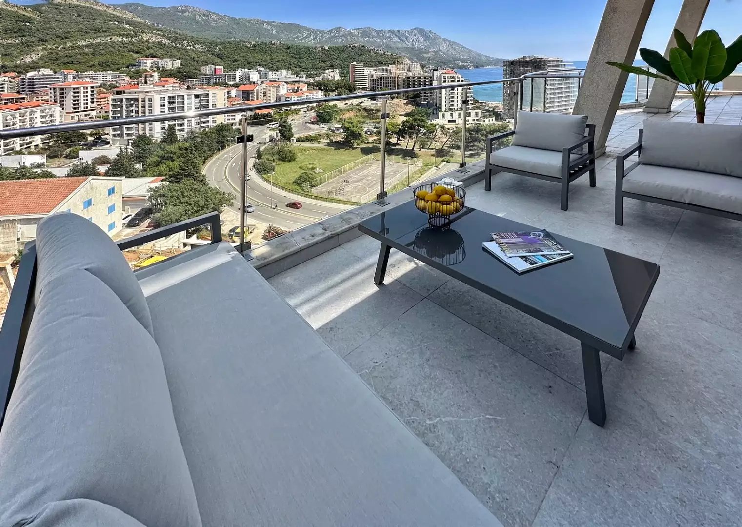 Flat 95m² in Montenegro, Becici. Priced at 385000€ rent photo-26