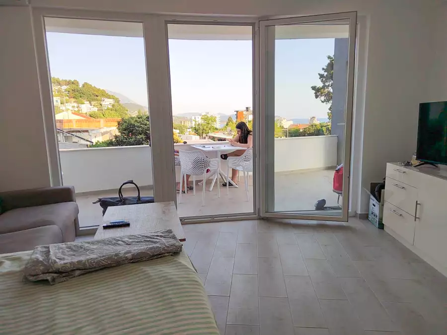 Flat 25m² in Montenegro, Sutomore. Priced at 75000€ rent photo-11
