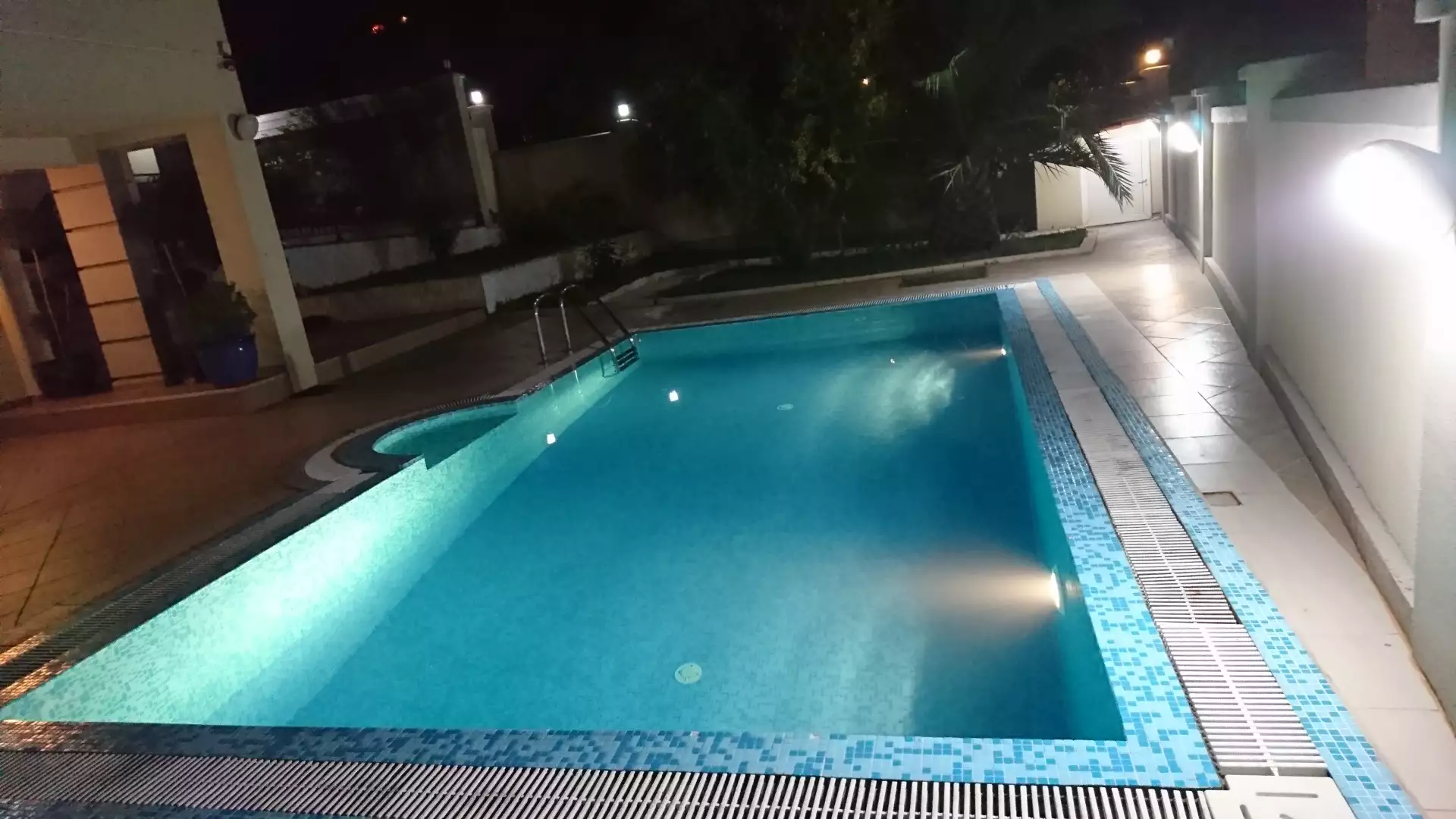 Villa 330m² in Montenegro, Utjeha. Priced at 880000€ rent photo-7