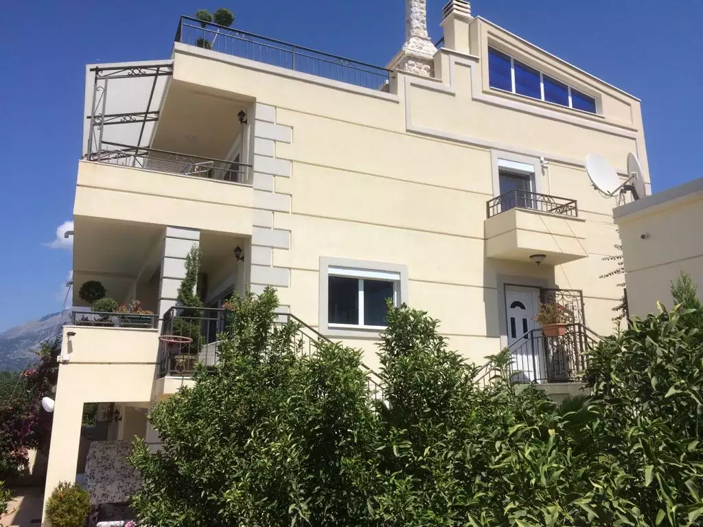 Villa 330m² in Montenegro, Utjeha. Priced at 880000€ rent photo-22