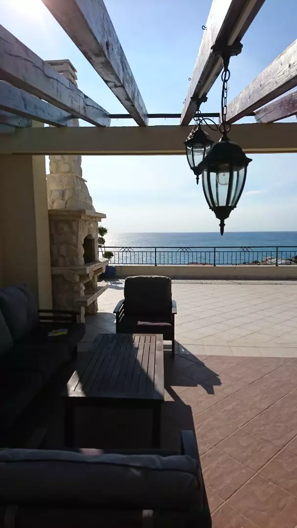 Villa 330m² in Montenegro, Utjeha. Priced at 880000€ rent photo-25