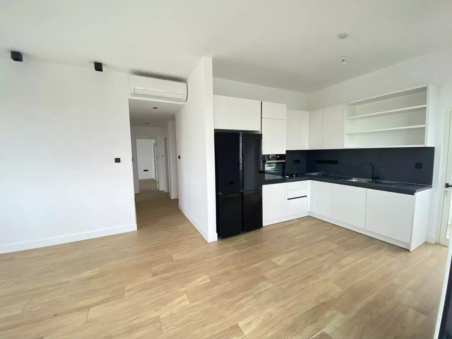 Flat 116m² in Cyprus, Kyrenia. Priced at 529000€ rent photo-4