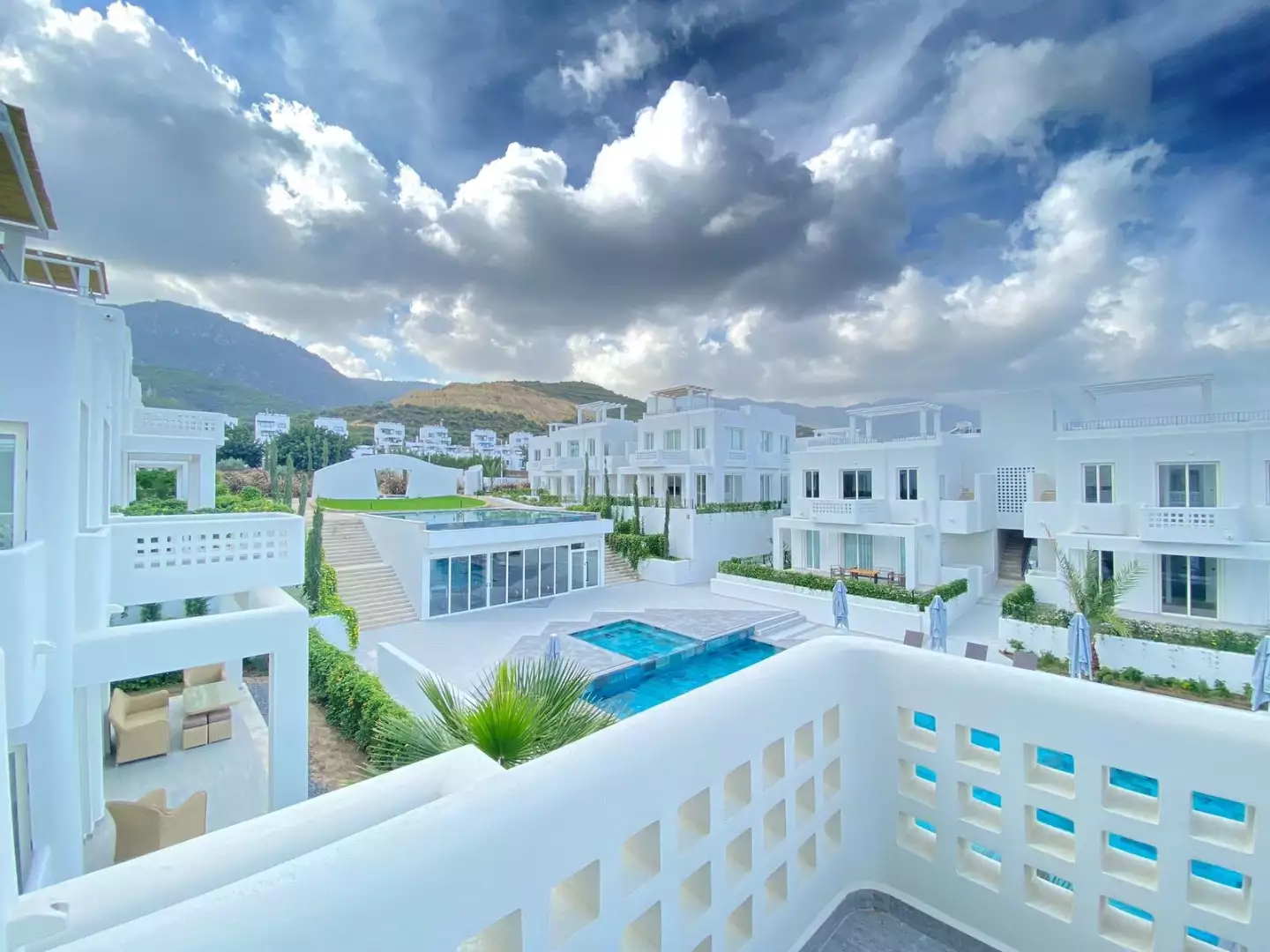 Flat 116m² in Cyprus, Kyrenia. Priced at 529000€ rent photo-6