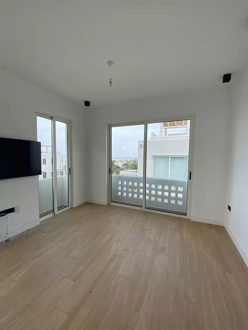 Flat 116m² in Cyprus, Kyrenia. Priced at 529000€ rent photo-12