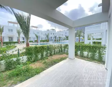 Buy in Cyprus for 390200€