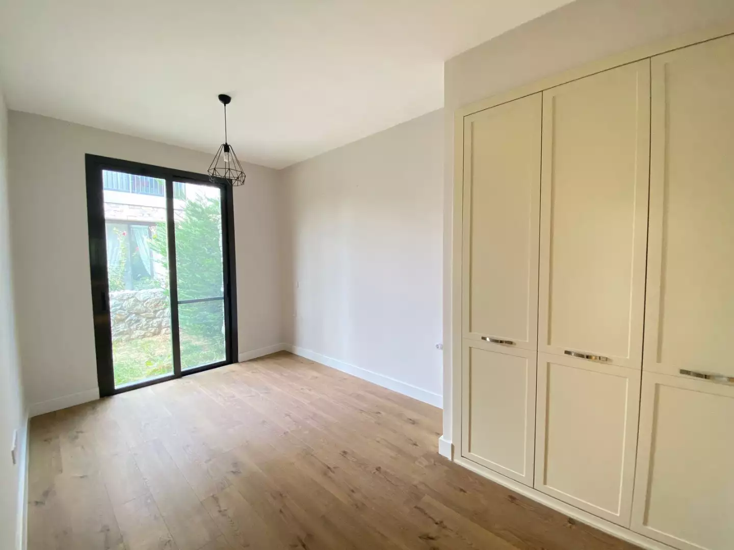 Flat 96m² in Cyprus, Kyrenia. Priced at 195000€ rent photo-5