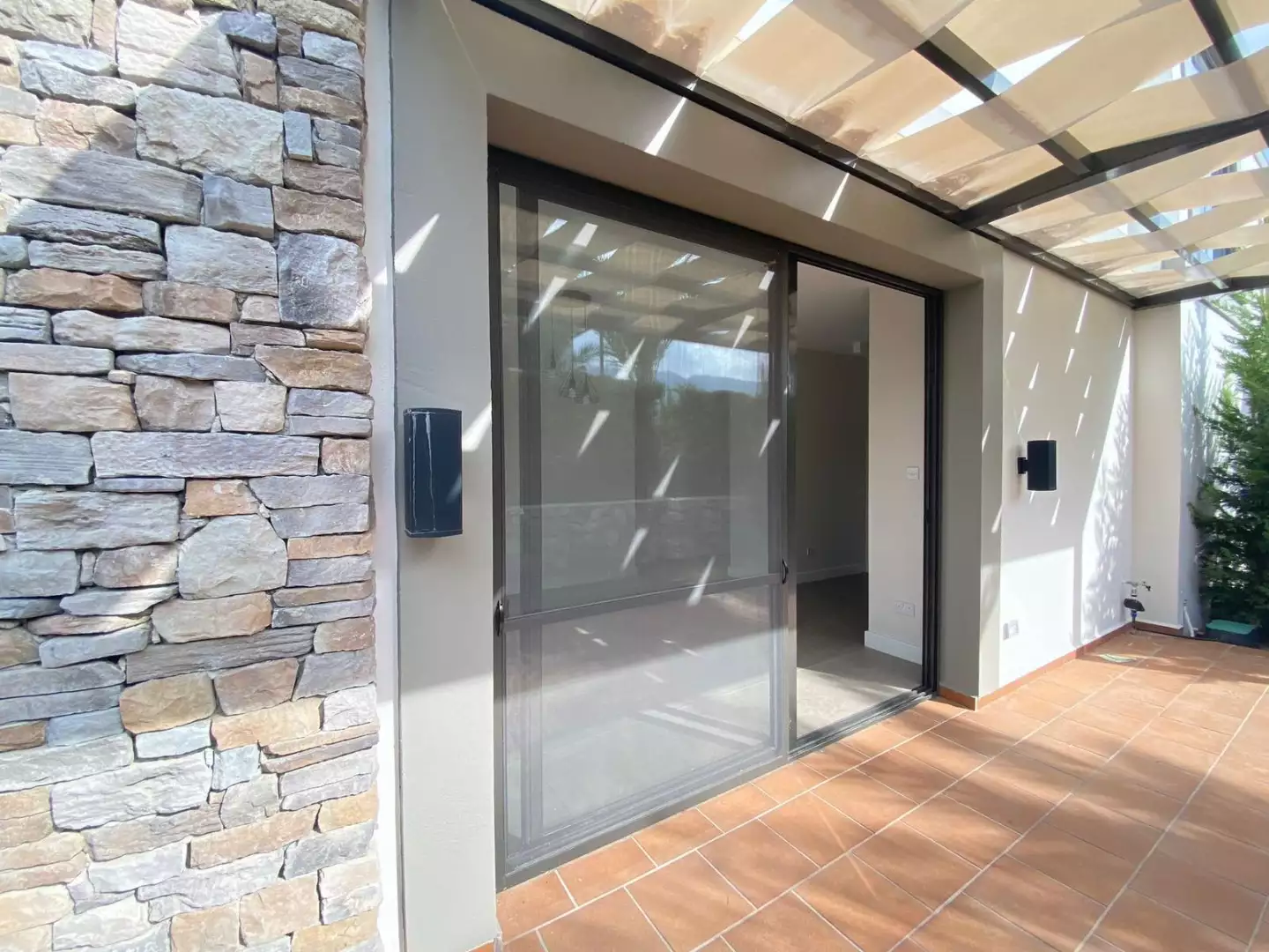Flat 96m² in Cyprus, Kyrenia. Priced at 195000€ rent photo-8
