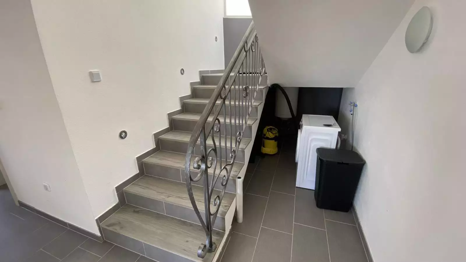 House 250m² in Montenegro, Dobra Voda. Priced at 260000€ rent photo-6