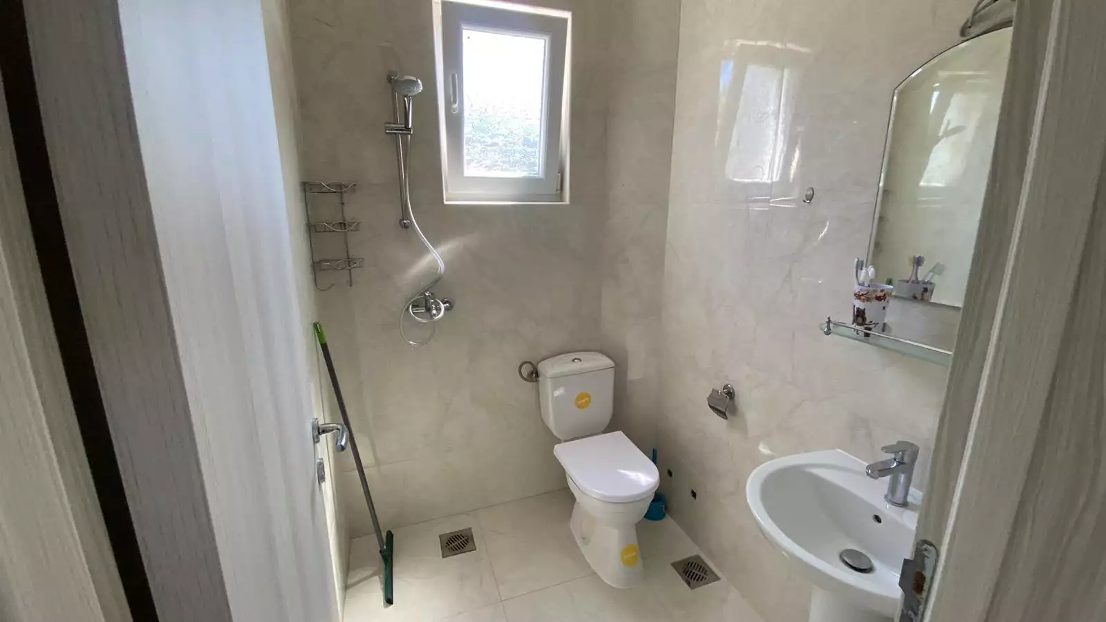 House 250m² in Montenegro, Dobra Voda. Priced at 260000€ rent photo-12