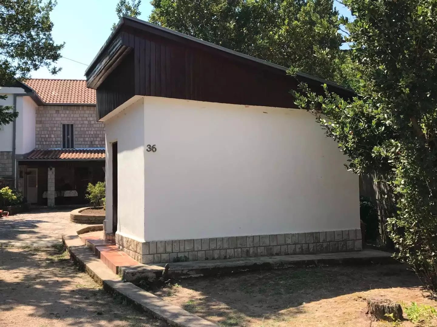 House 160m² in Montenegro, Sutomore. Priced at 225000€ rent photo-3