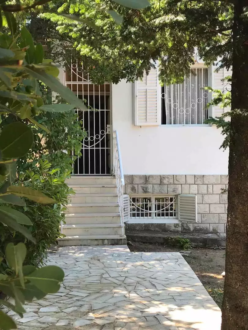 House 160m² in Montenegro, Sutomore. Priced at 225000€ rent photo-7