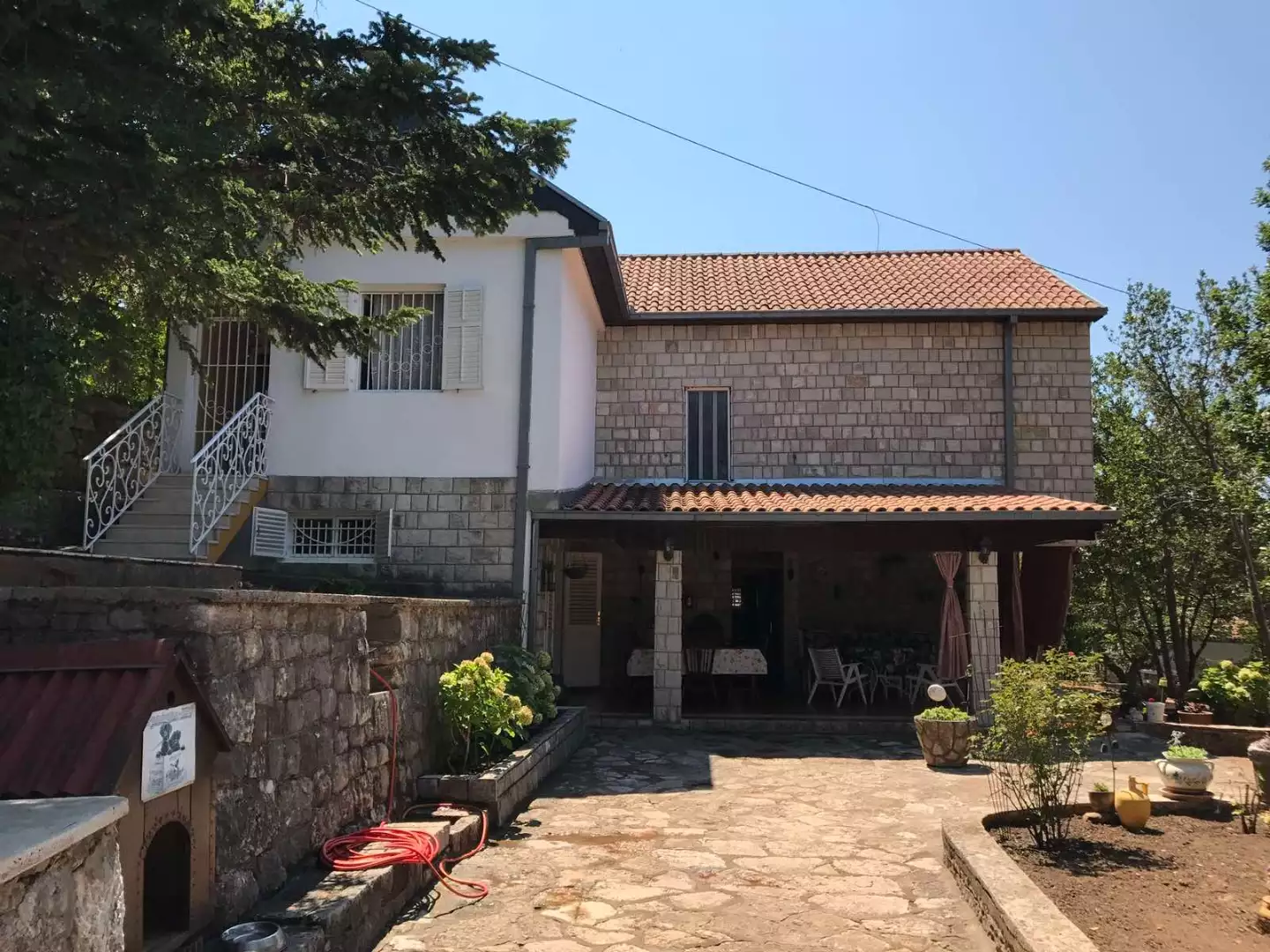 House 160m² in Montenegro, Sutomore. Priced at 225000€ rent photo-16