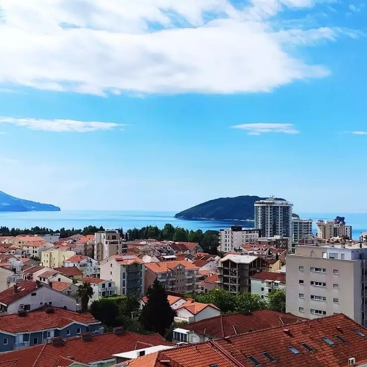 Flat 43m² in Montenegro, Budva. Priced at 129900€ rent photo-1